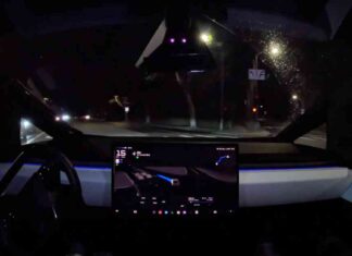 Upgraded Tesla Cybertrucks now equipped with Full Self-Driving technology – Drive with confidence! news-01102024-220236