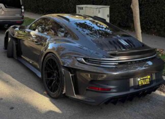 Debating the Porsche 911 GT3 RS: Wingless Blasphemy or Bold Innovation? news-01102024-224817
