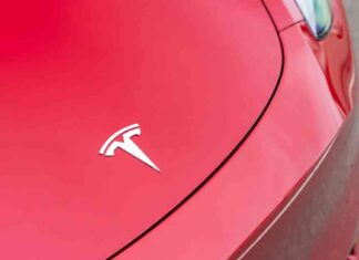 Tesla Removes Music Streaming from Premium Connectivity Subscription – What You Need to Know news-02102024-060857