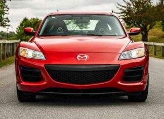 Final-Year Mazda RX-8 Auction on Bring a Trailer: A Must-See! news-06102024-205652