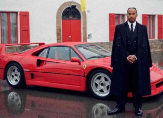 Lewis Hamilton Ferrari Photo: A Historic Moment in Formula 1 History lewis-hamilton-ferrari-photo-a-historic-moment-in-formula-1-history