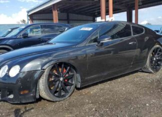 rare-find-500000-mile-bentley-with-twin-turbo-w12-on-copart