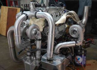 12-Rotor Engine Revving to 9,000 RPM: The Ultimate Space-Time Ripper 12-rotor-engine-revving-to-9000-rpm-the-ultimate-space-time-ripper