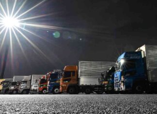 Ice Pick Bandit Slashes 296 Semi Truck Tires ce-pick-bandit-slashes-296-semi-truck-tires