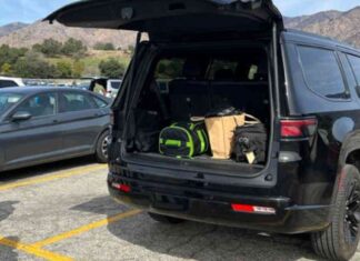 2024 Jeep Wagoneer: Utilizing Three Rows Efficiently 2024-jeep-wagoneer-utilizing-three-rows-efficiently