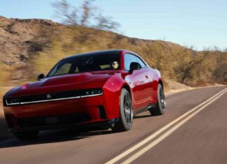 Dodge Electric Charger Daytona R/T Discontinued as Unsold Cars Accumulate dodge-electric-charger-daytona-rt-discontinued-as-unsold-cars-accumulate