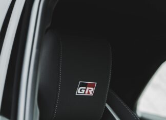 Auto Upholstery Near Me: Transform Your Vehicle’s Interior Today!