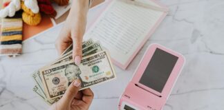 Auto Loan Payoff Calculator: Unlock Savings and Take Control Today! pexels photo 4968639