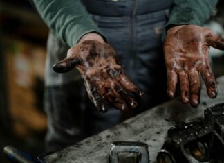 A-1 Auto Parts: Discover Essential Tips For Smart Car Repairs