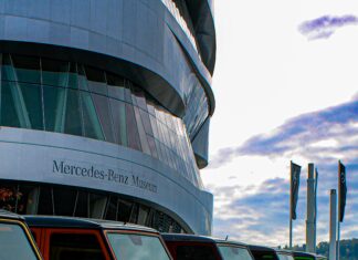 Larz Anderson Auto Museum: Explore Iconic Cars and Captivating History